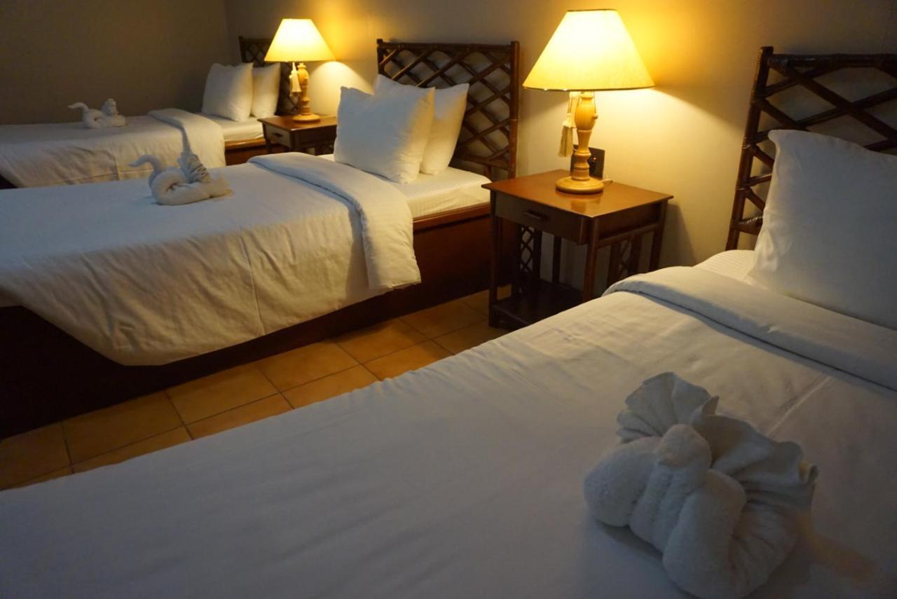 Victoria'S Haven Bed and Breakfast Dumaguete City Esterno foto